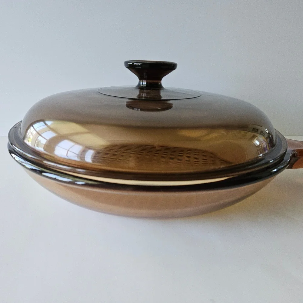 Vtg Corning Vision Ware Waffle Bottom 10in Frying Pan Skillet w Lid Amber Glass